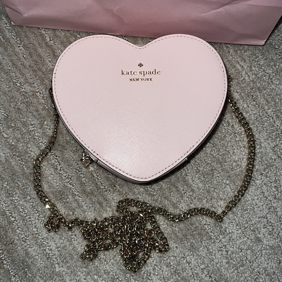Kate spade heart crossbody bag light pink with gold hardwear - Picture 1 of 7
